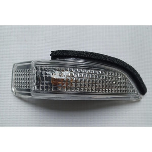 Lampu Sein Spion Kanan Sigra / Calya (81730-BZ180)