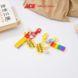 Ace - Ataru Gantungan Kunci Rainbow & Charm