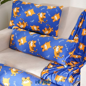 Informa 33X88 Cm Bantal Fluffy Huggy Tiger - Biru