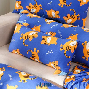 Informa 25X55 Cm Bantal Fluffy Huggy Tiger - Biru