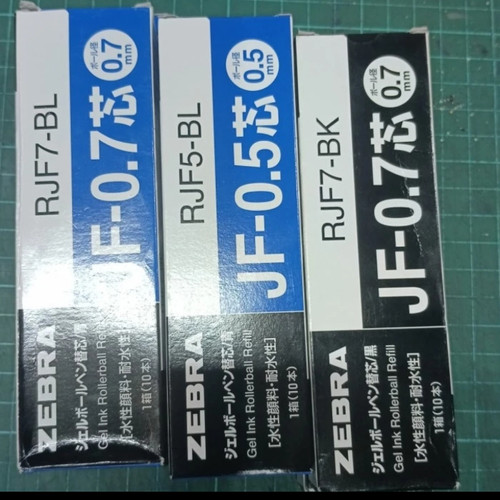 pulpen Refill sarasa /isi ulang pulpen sarasa 0.5 dan 0.7