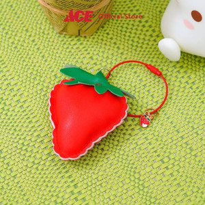 Ace - Ataru Gantungan Kunci Strawberry - Merah